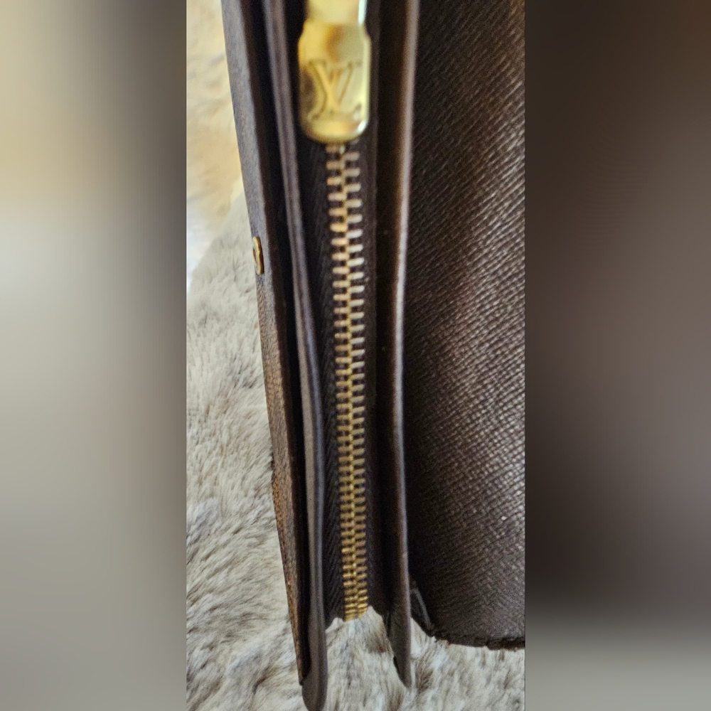 Louis Vuitton Porte-Monnaie Billets Tresor Wallet - Picture 9 of 15
